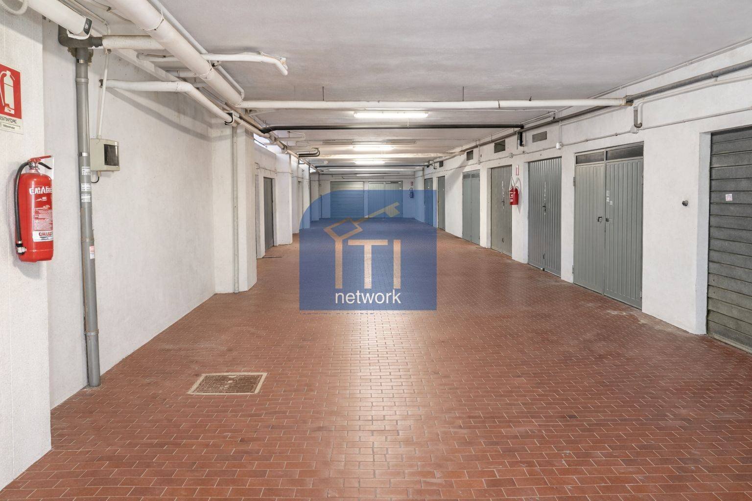 Foto 3 - Box Viale Dei Promontori
 
392, Roma - foto 3