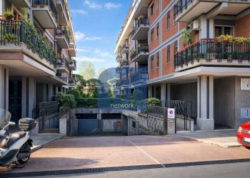 Foto 1 - Box Viale Dei Promontori
 
392, Roma - foto 1