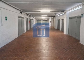 Foto 2 - Box Viale Dei Promontori
 
392, Roma - foto 2