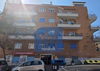 Foto 1 - Trilocale via Paolo Orlando
 
58, Roma - foto 1