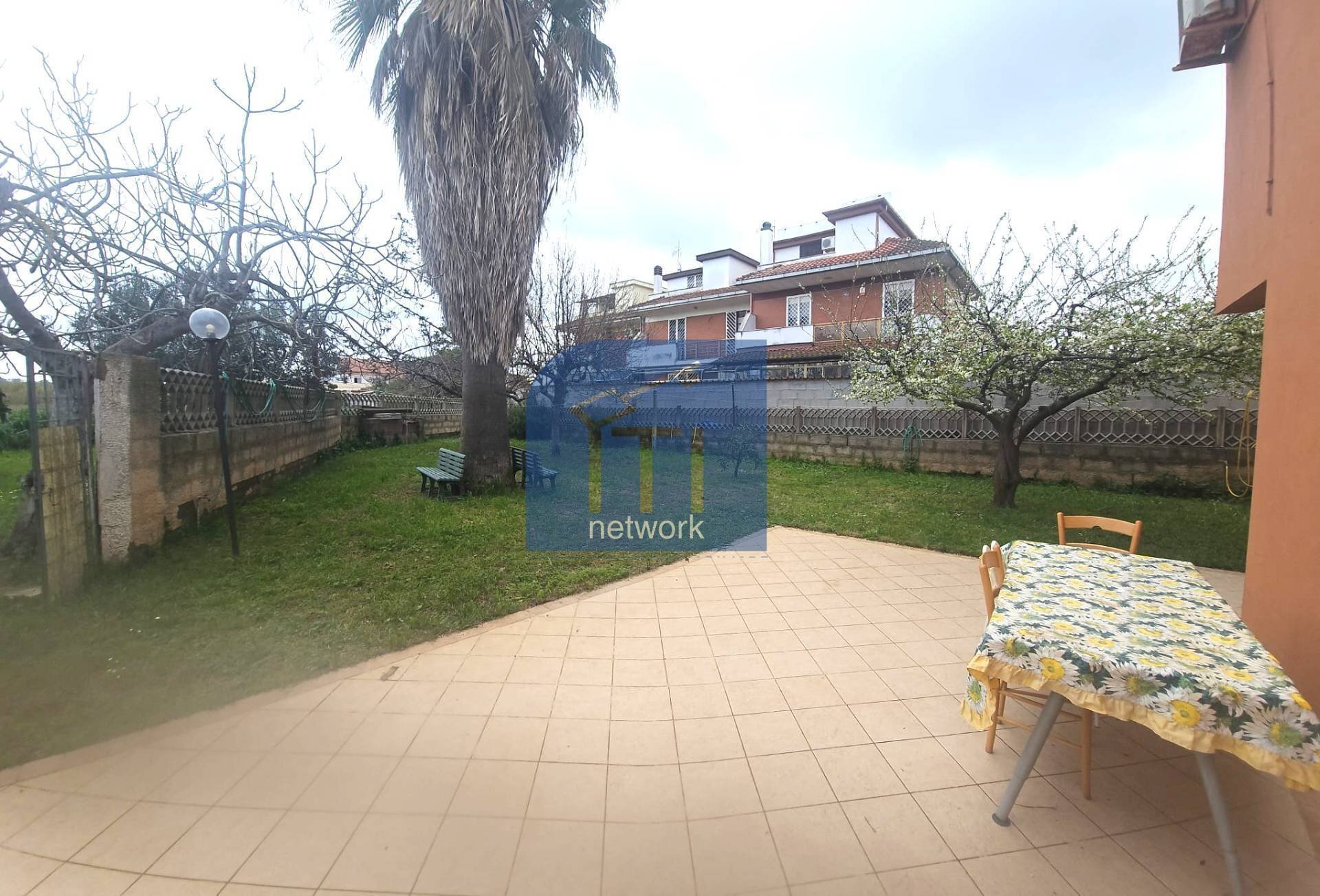 Foto 1 - Villa a Schiera Via dell' Orione, Pomezia - foto 1