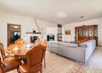 Foto 2 - Semi-detached house via Giotto
 
3, San Biagio di Callalta - photo 2