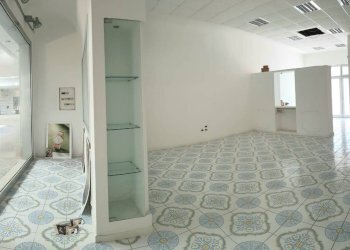 Foto 2 - Locale Commerciale località Pozzo Bianco zona asi
81025, Marcianise - foto 2