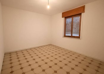 Foto 10 - Appartamento via Gramsci
 
18, Tula - foto 10