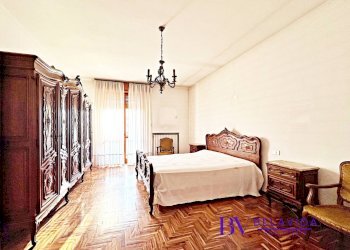 Foto 2 - Trilocale Via Vittorio Veneto
 
5, Borgosesia - foto 2