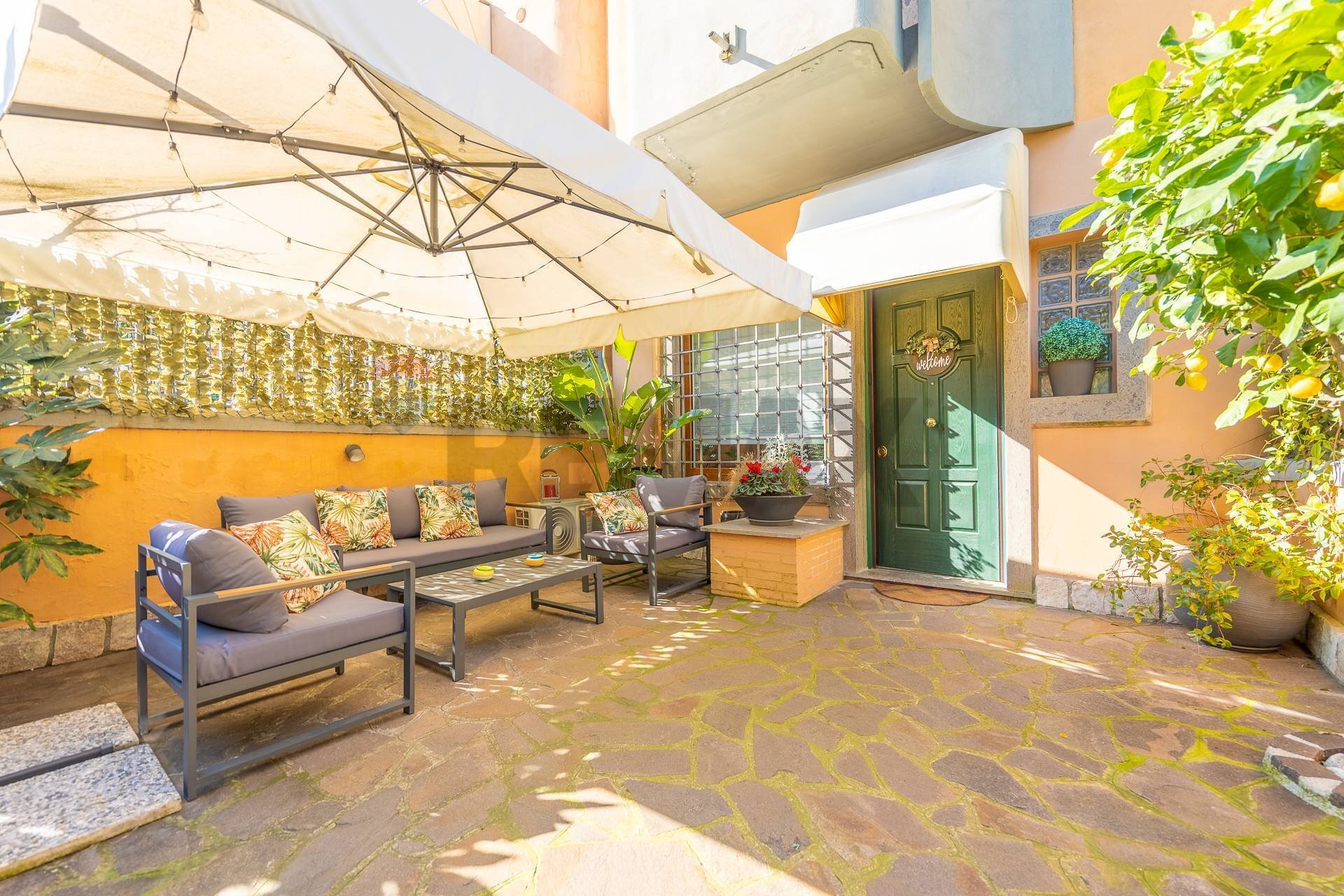 Terrazza - Villa Via Della Repubblica
 
44, Marino - foto 2