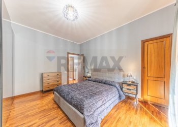 Camera / camera da letto - Villa Via Della Repubblica
 
44, Marino - photo 27