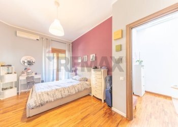 Camera / camera da letto - Villa Via Della Repubblica
 
44, Marino - photo 33