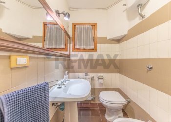 Bagno - Villa Via Della Repubblica
 
44, Marino - photo 47
