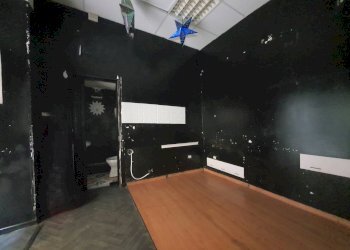 Foto 3 - Negozio via Menniti Ippolito, Catanzaro - foto 3