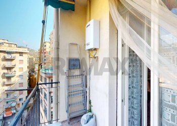 Balcone - Trilocale Via Tortona
 
15, Genova - foto 12