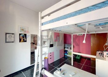 Camera / camera da letto - Trilocale Via Tortona
 
15, Genova - foto 18