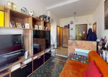 Soggiorno - Trilocale Via Tortona
 
15, Genova - foto 33