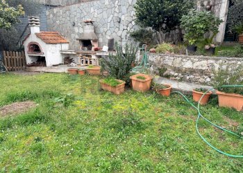 Giardino - Villa Via n.s. della Guardia, Leivi - foto 14