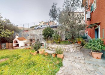 Giardino - Villa Via n.s. della Guardia, Leivi - foto 20