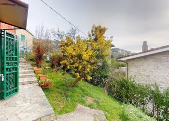 Giardino - Villa Via n.s. della Guardia, Leivi - foto 21