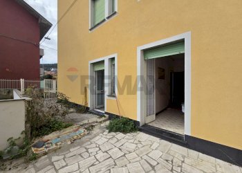 Terrazza - Appartamento via Kennedy
 
8, Deiva Marina - foto 10