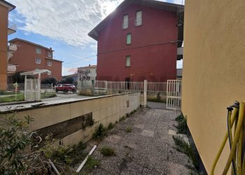 Edificio all\'aperto - Appartamento via Kennedy
 
8, Deiva Marina - foto 11