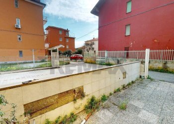 Edificio all\'aperto - Appartamento via Kennedy
 
8, Deiva Marina - foto 14