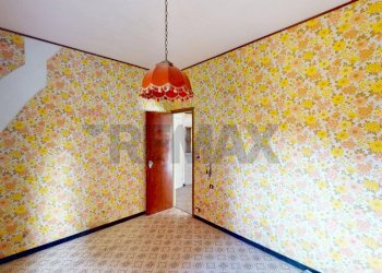 Stanza vuota - Appartamento via Kennedy
 
8, Deiva Marina - foto 24