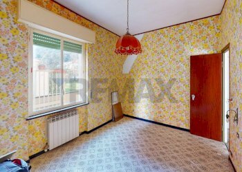 Stanza vuota - Appartamento via Kennedy
 
8, Deiva Marina - foto 44