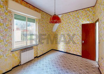 Stanza vuota - Appartamento via Kennedy
 
8, Deiva Marina - foto 47