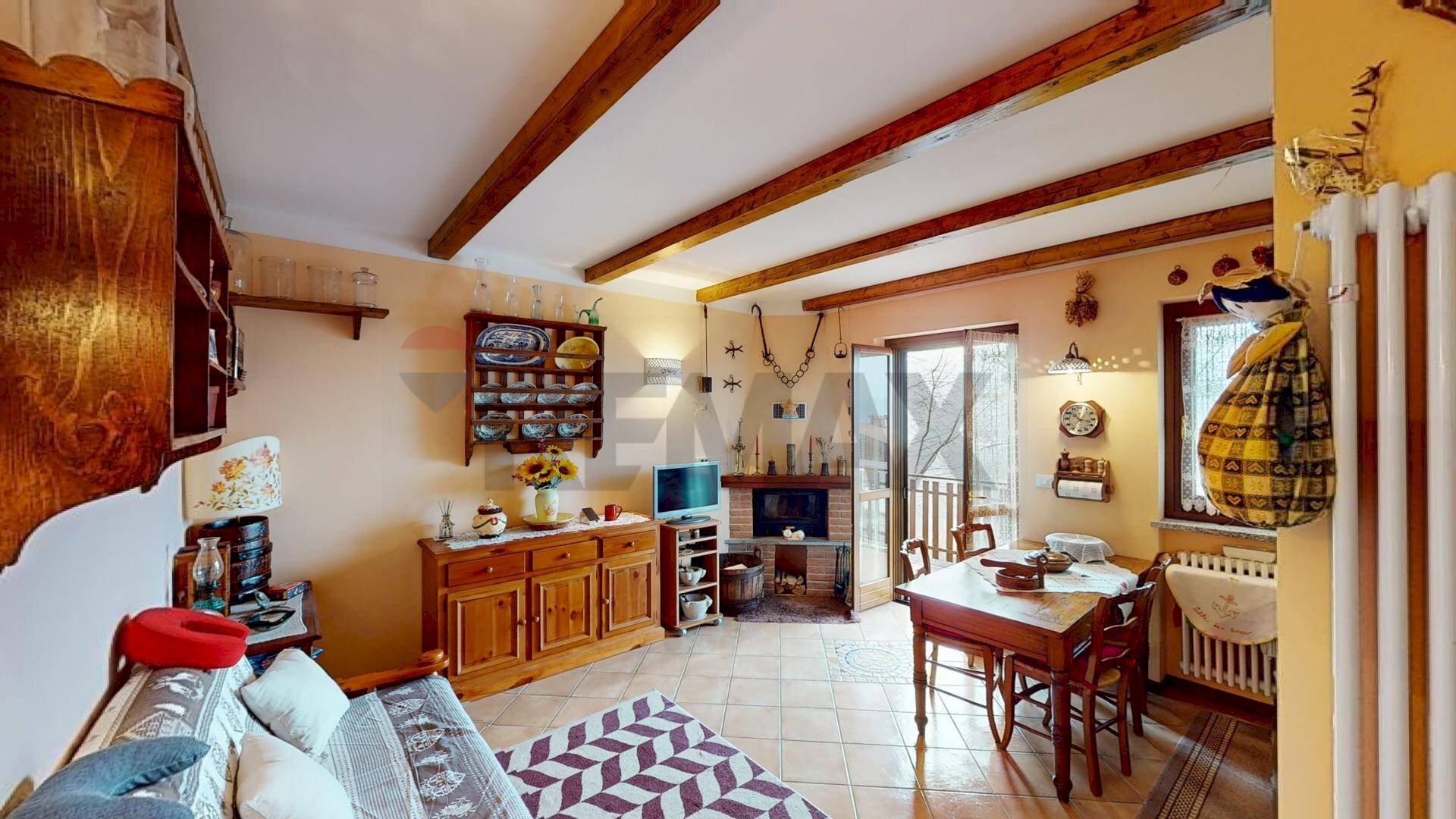 Sala da pranzo - Two-room apartment Via Tetti
 
26, Roburent - photo 3