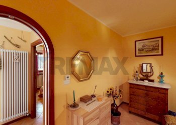 Hall / corridoio - Two-room apartment Via Tetti
 
26, Roburent - photo 15
