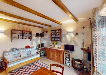 Soggiorno - Two-room apartment Via Tetti
 
26, Roburent - photo 21