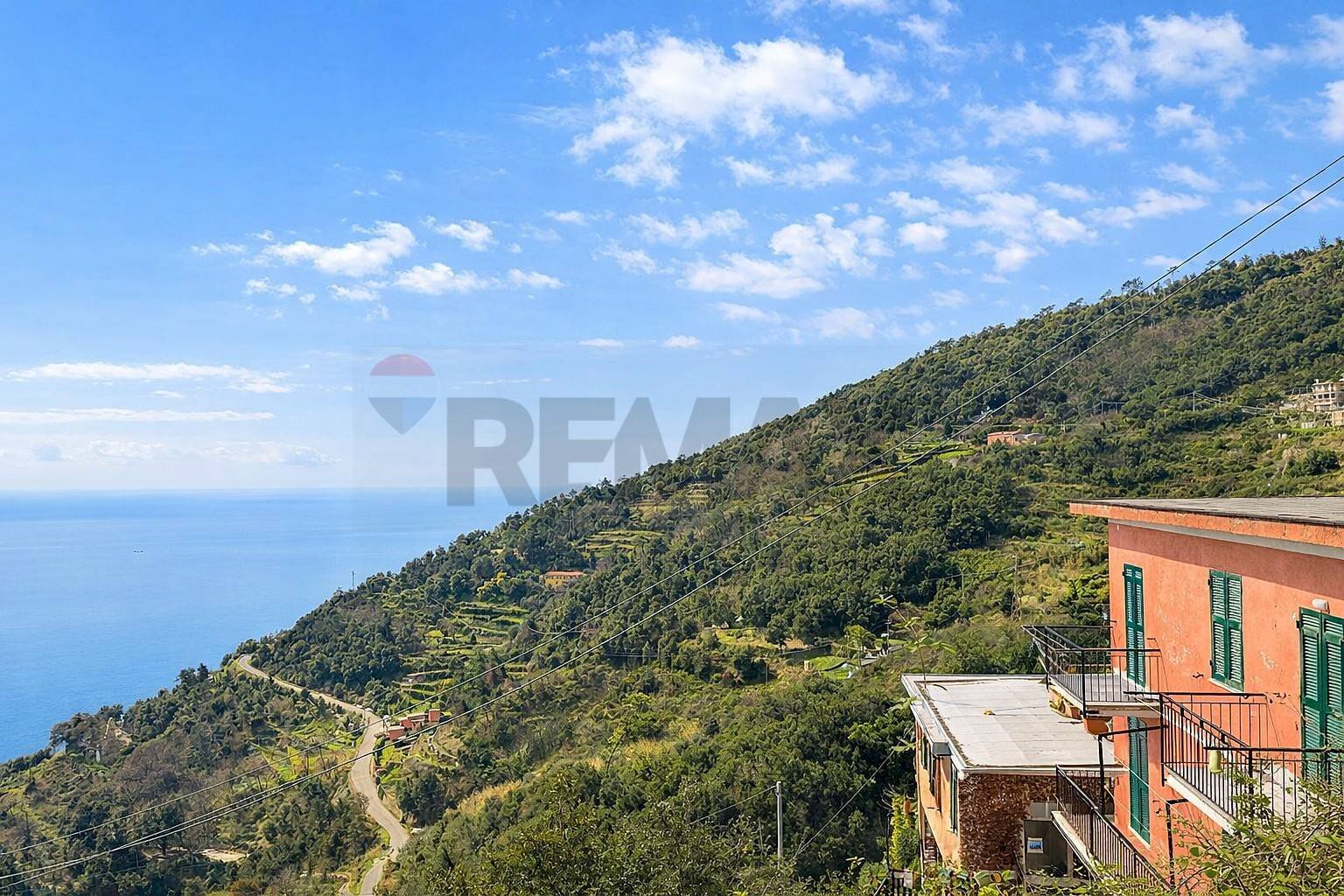 Vista delle montagne - Trilocale Località Drignana
 
snc, Vernazza - foto 2