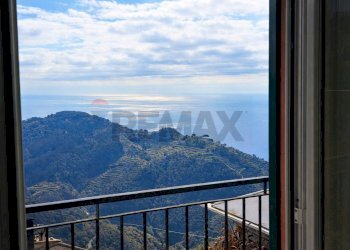 Vista delle montagne - Trilocale Località Drignana
 
snc, Vernazza - foto 6