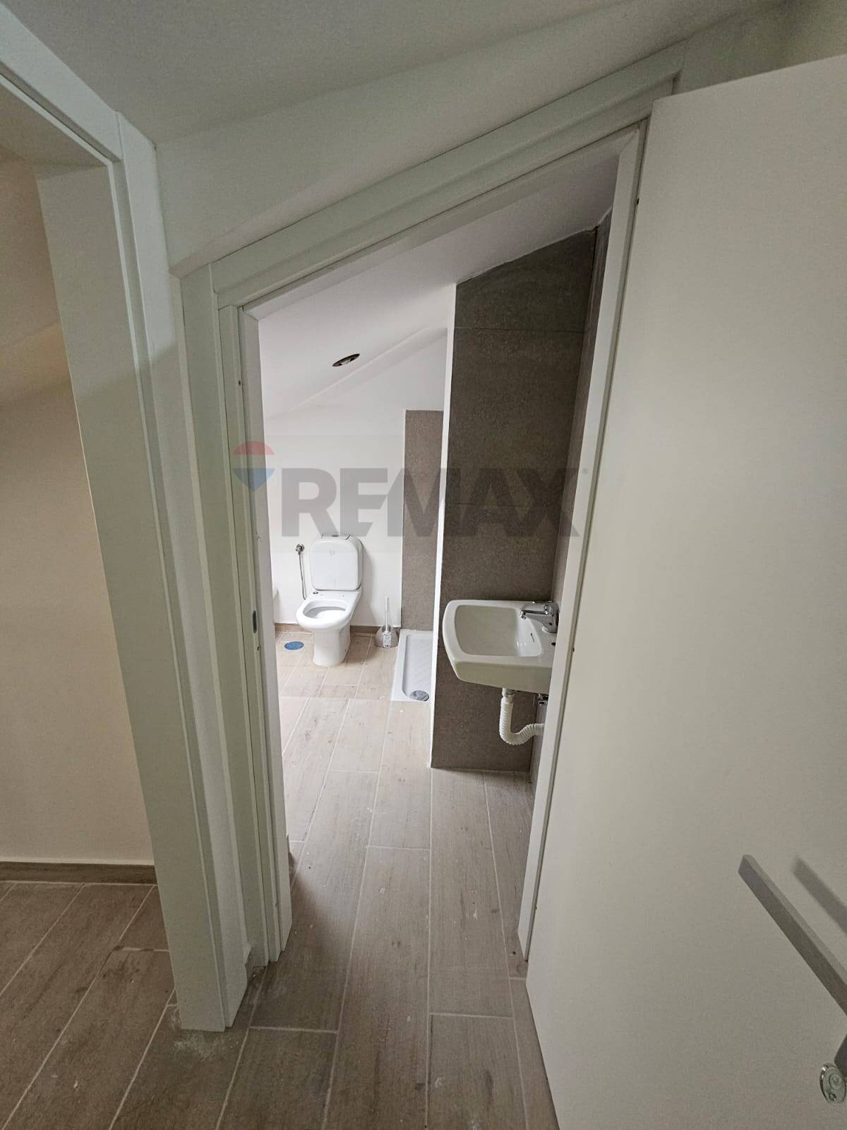 Bagno - Attic Via ausonia
 
6, Cassino - photo 3