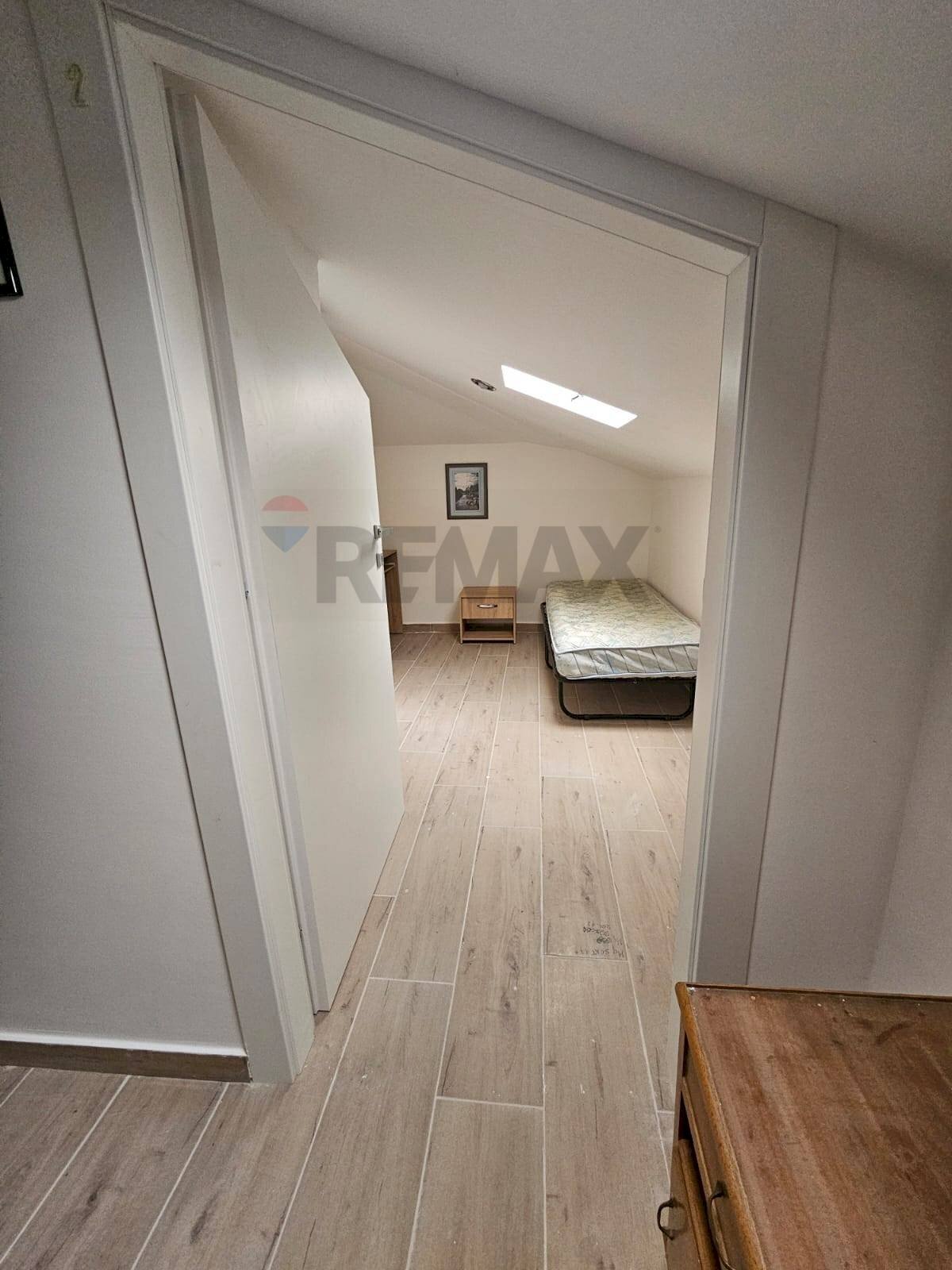 Hall / corridoio - Attic Via ausonia
6, Cassino - photo 2