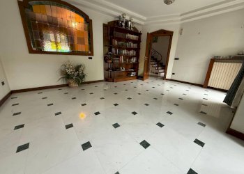 Foto 11 - Terraced Villa Via Salvo D'Acquisto
 
15, Caserta - photo 11