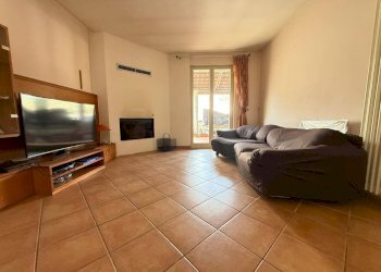 Foto 4 - Casa indipendente Traversa Privata di Via Michele Fiorillo
 
6, Caserta - foto 4