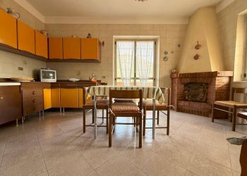 Foto 31 - Casa indipendente Traversa Privata di Via Michele Fiorillo
 
6, Caserta - foto 31