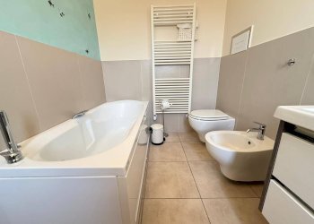 Foto 83 - Casa indipendente Traversa Privata di Via Michele Fiorillo
 
6, Caserta - foto 83