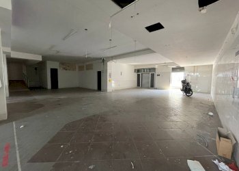 Foto 2 - Negozio Via Libertà
 
394, Maddaloni - foto 2