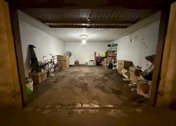 Foto 1 - Box Via Barducci
 
10, Caserta - foto 1