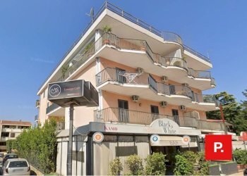 Foto 2 - Box Via Gennaro Maldarelli, Caserta - foto 2