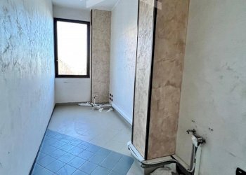 Foto 18 - Commercial Premises Via Campania, Campobasso - photo 18