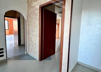 Foto 19 - Commercial Premises Via Campania, Campobasso - photo 19