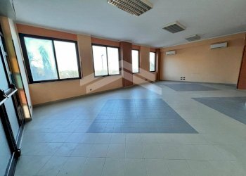 Foto 21 - Commercial Premises Via Campania, Campobasso - photo 21