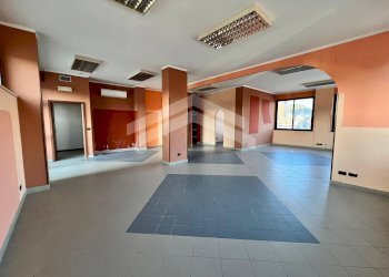 Foto 28 - Commercial Premises Via Campania, Campobasso - photo 28