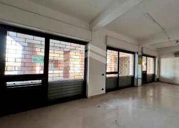 Foto 21 - Commercial Premises Via Campania, Campobasso - photo 21