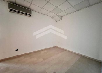 Foto 22 - Commercial Premises Via Campania, Campobasso - photo 22