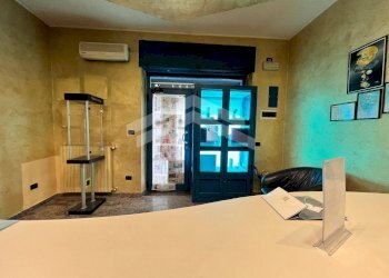 Foto 2 - Commercial Premises Via Petrella, Campobasso - photo 2