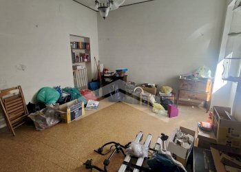 Foto 9 - Trilocale Via Roma
 
35, Campobasso - foto 9