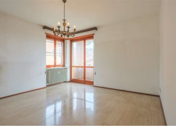 Four-room apartment via delle margherite 5, Canale - photo 3