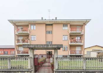 Four-room apartment via delle margherite 5, Canale - photo 13